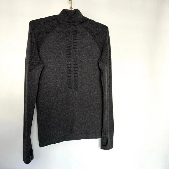 Fabletics Laila Seamless Zip Pullover Size Large Heather Gray Long Sleeve Top - Picture 3 of 13